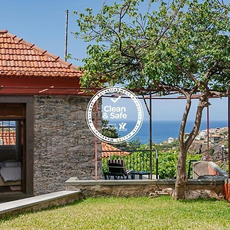 Casa Da Aldeia By An Island Apart 卡马拉-德洛布什 外观 照片